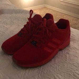 Red Adidas ❤️